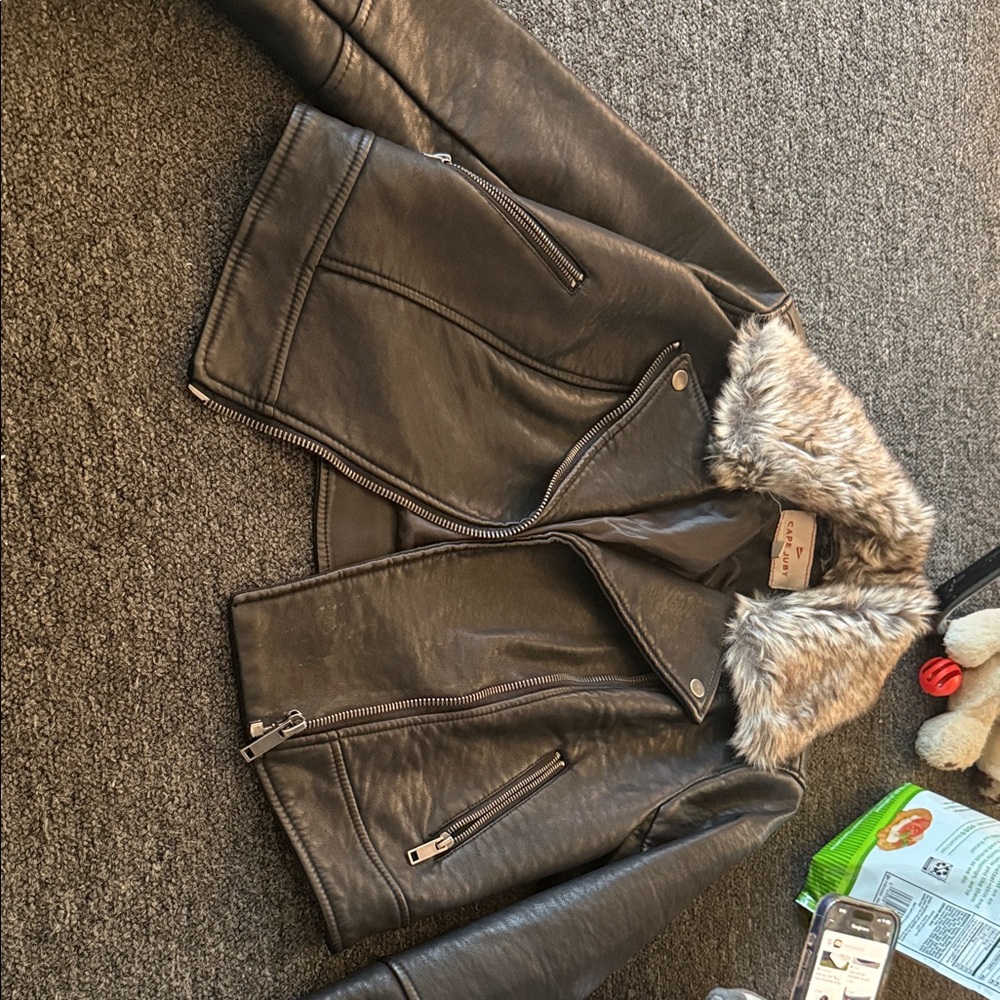 Cape Juby Black Leather Jacket with Faux Fur Collar